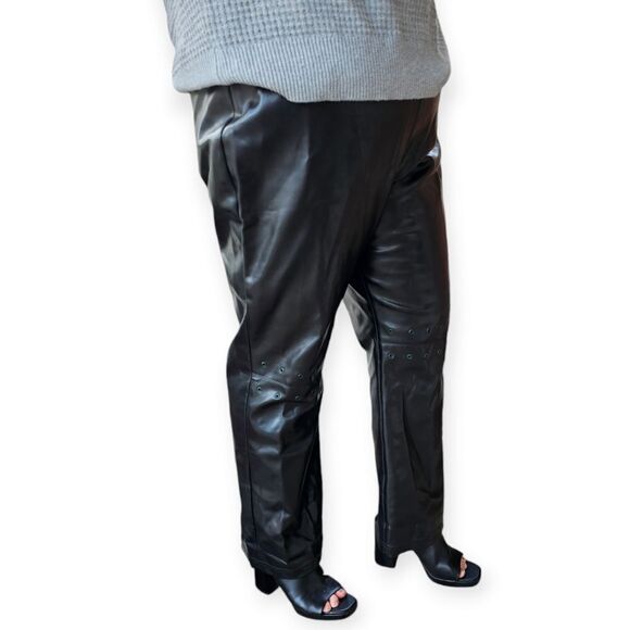 Un Deux Trois Black Faux Leather Bootcut Pants Size 20 - Picture 12 of 12